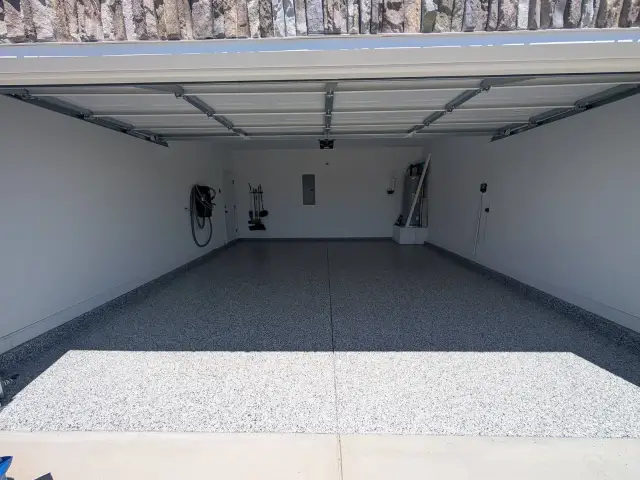 Bright flake garage floor