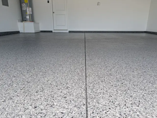 Close view of a flake floor along a control joint
